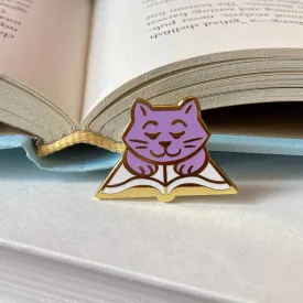 Book Cat enamel pin - Bookish gift - cat book