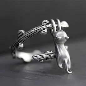 Adorable Hanging Cat Ring