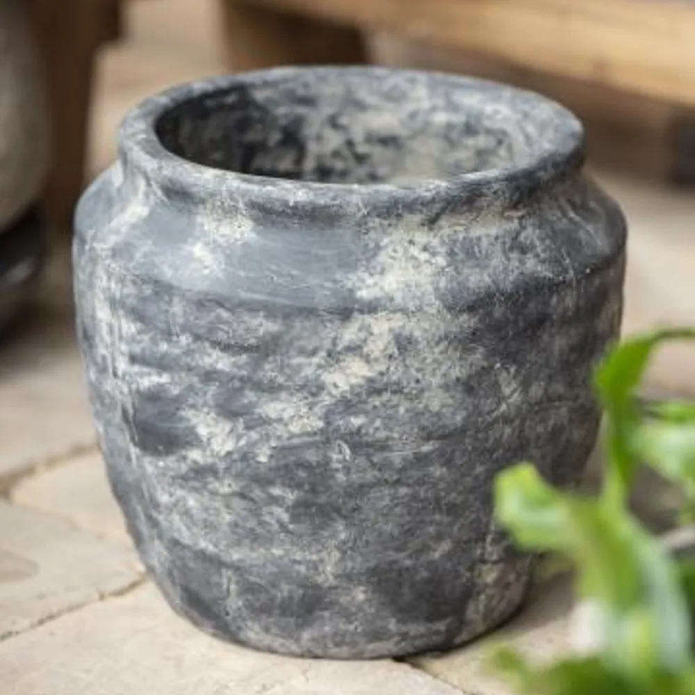 Clay Athens Grooved Pot - 16cm