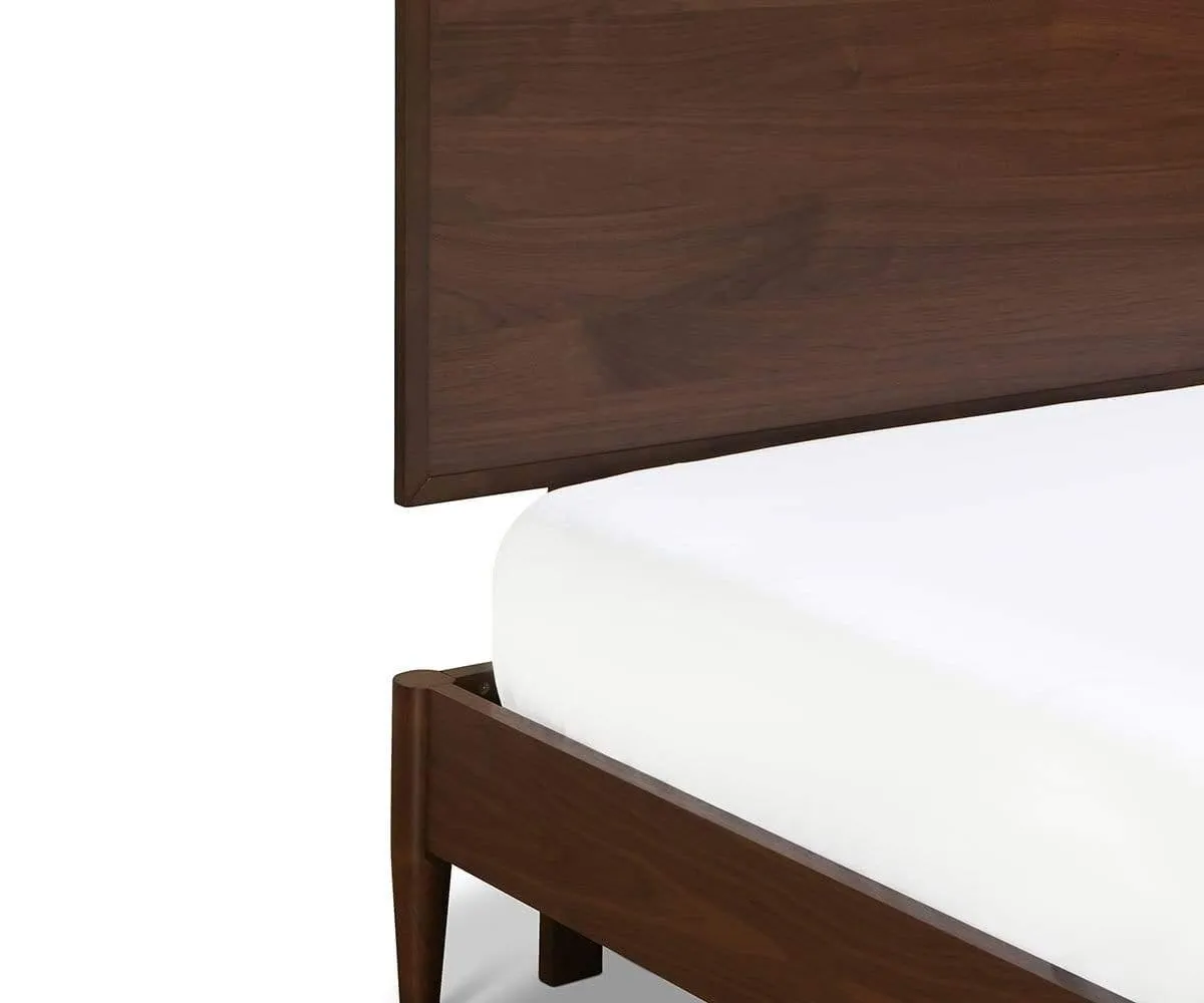 Juneau Panel Bed