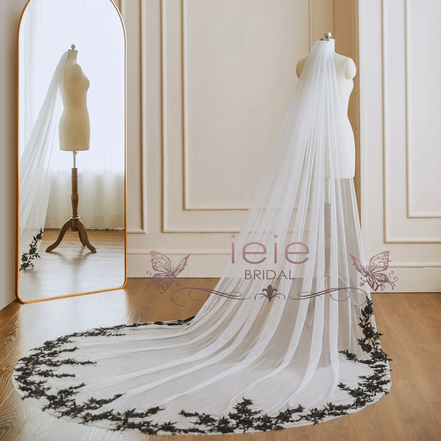 Long White Wedding Veil with Black Lace | VG3044